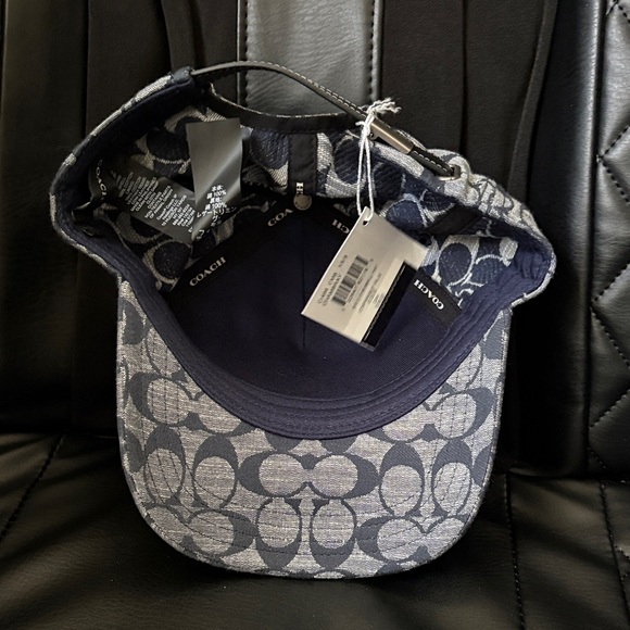 Coach Baseball Cap - Picture 4 of 5